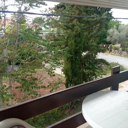 Apartamento διαμέρισμα στο χωριό της νέας ηράκλειας χαλκιδικής