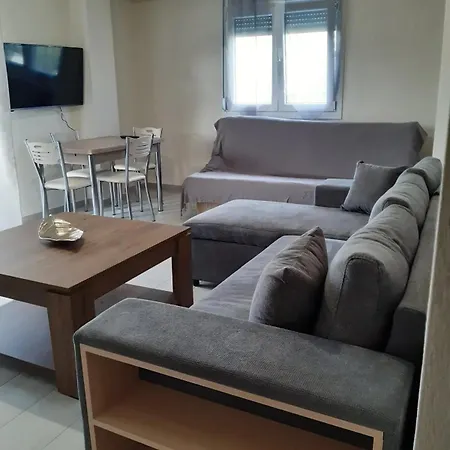Сasa de vacaciones νεακίτου γη Nikiti (Sithonia)